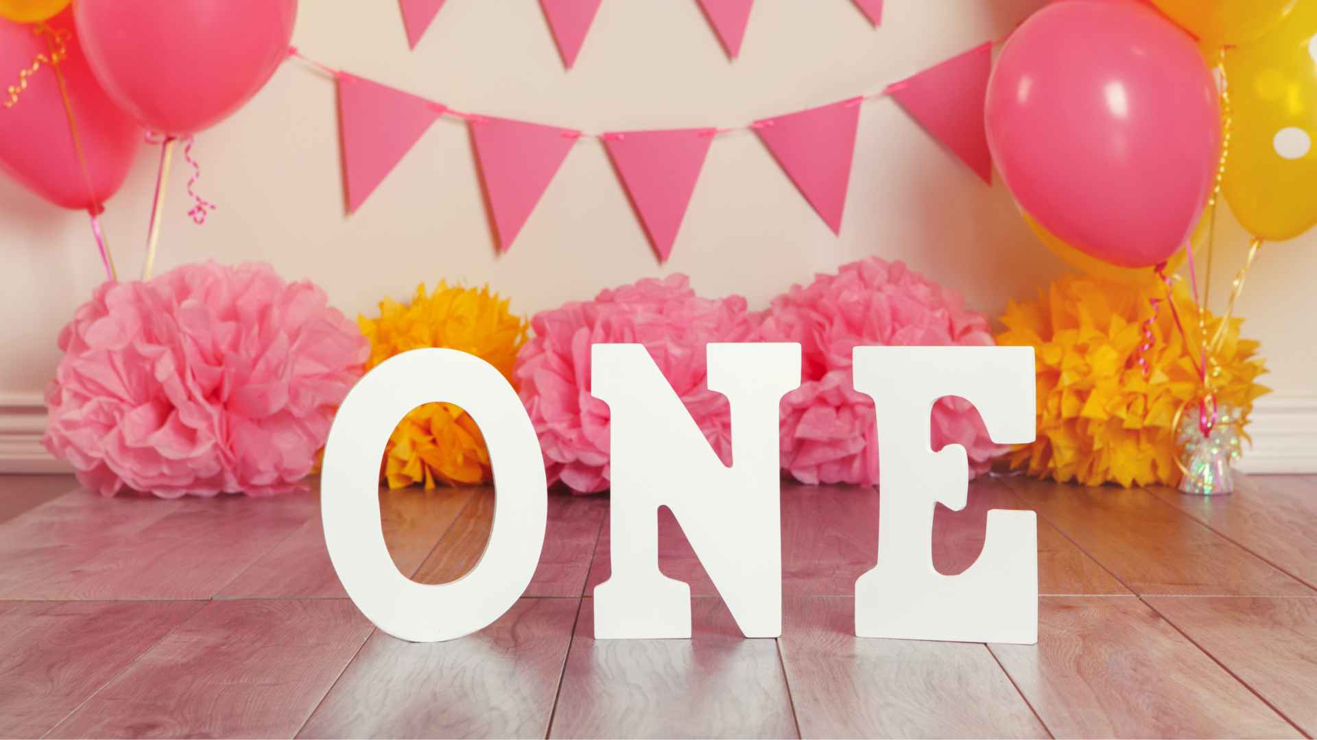 Eerste verjaardag letter deco's