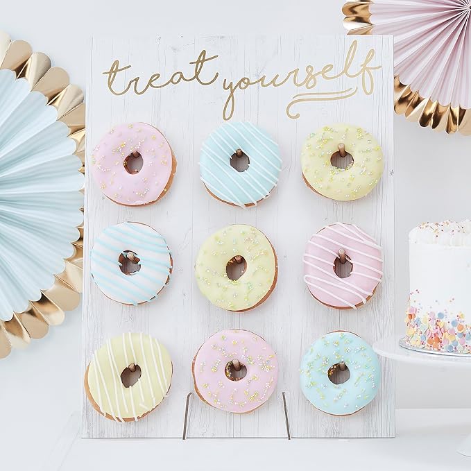 Donut wall Botanical blush